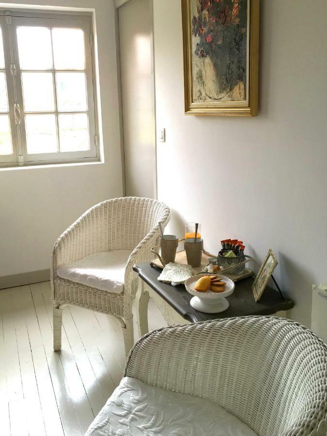 L'Atelier De Tess Bed & Breakfast Le Bec-Hellouin Exterior foto