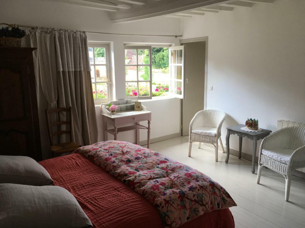 L'Atelier De Tess Bed & Breakfast Le Bec-Hellouin Exterior foto